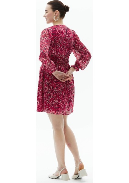 V Yaka Kolu Lastikli Belden Bağlama Emprime Elbise fırsatları