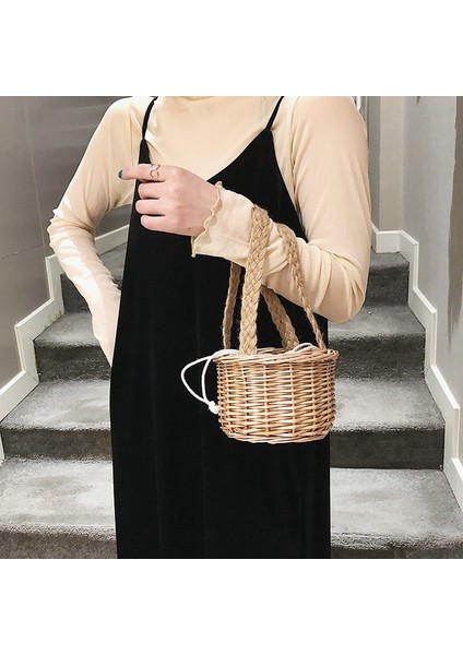 Moda Yaz Kadın Plaj Sepeti Hasır Çanta Kova Çanta Hasır El Yapımı Örgülü Bohem Seyahat Debriyaj (L) (Yurt Dışından) modelleri