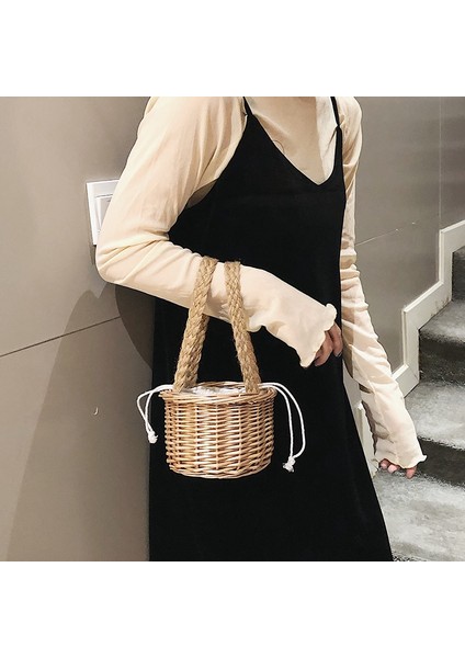 Moda Yaz Kadın Plaj Sepeti Hasır Çanta Kova Çanta Hasır El Yapımı Örgülü Bohem Seyahat Debriyaj (L) (Yurt Dışından) fırsatları