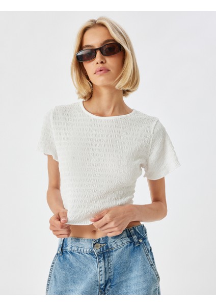 Dokulu Tişört Kısa Kollu Bisiklet Yaka Slim Fit modelleri