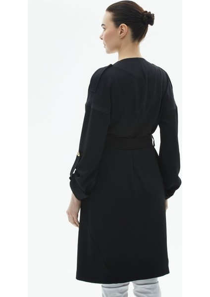 Geniş Yaka Apoletli Uzun Ceket fırsatları