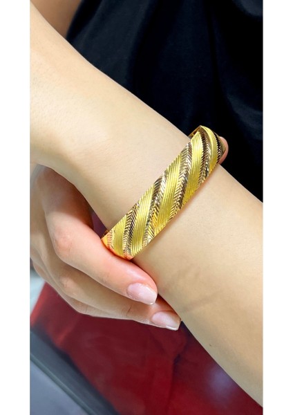 30 gr (Gram) Yaprak Desenli Şarnel Işçilliksiz Yatırımlık Bilezik 22 Ayar Altın