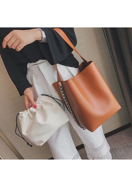 Basit Kova Çanta Moda Omuz Trend Zincir Kadın (Yurt Dışından)