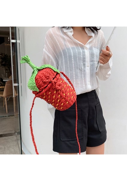 Sevimli Çilek Şekli El Örgüsü Omuz Çantası Messenger Meyve Pastoral Boho (Yurt Dışından) modelleri