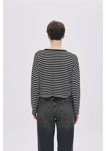 Siyah Viskon Çizgili Triko Kazak indirimleri