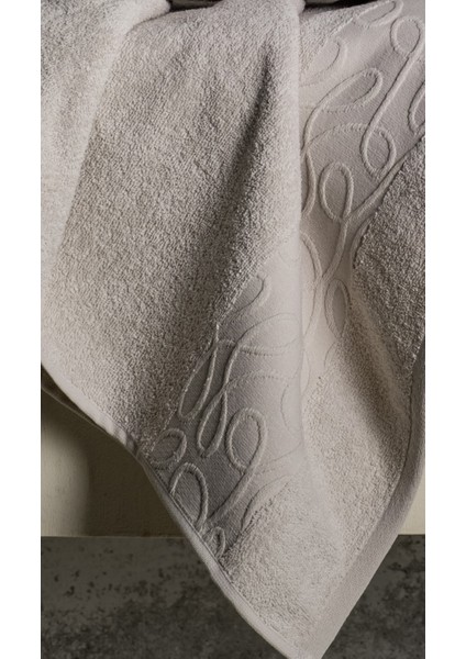Eıfın Saf Pamuk Yumuşak 1 Adet El Havlusu ve 1 Adet Büyük Boy Banyo Havlu (50X90CM) ve (70X140CM)