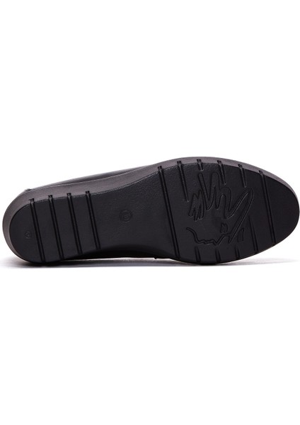 Kadın Siyah Dolgu Topuklu Loafer 24WFD410714 fırsatları
