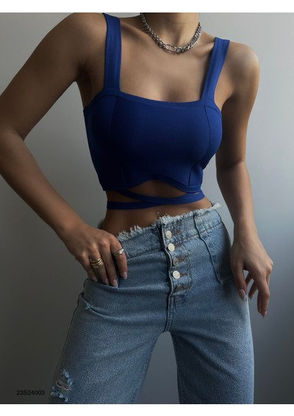 Bel Bağcıklı Crop Bluz