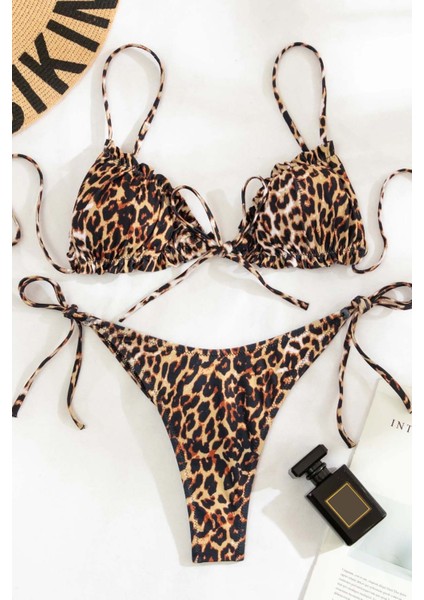 Leopar Desenli Bağlamalı Tasarım Bikini Takımı