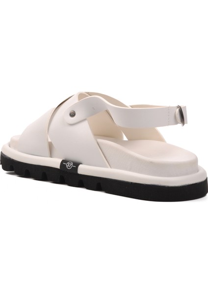 150 Beyaz Kadın Sandalet fırsatları