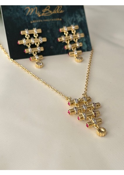 Serenay Kenarları Fuşya Taş Detaylı Boru Kolye ve Küpe Set