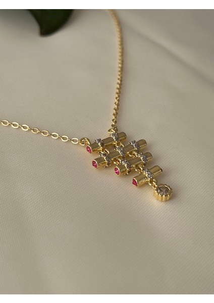 Serenay Kenarları Fuşya Taş Detaylı Boru Kolye ve Küpe Set