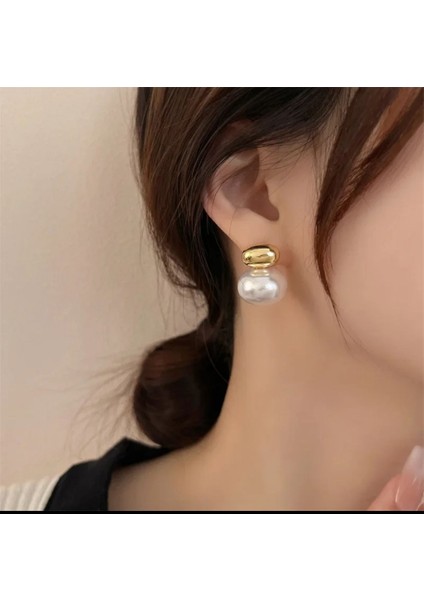 Ithal Incili Altın Renk Detaylı Inci Küpe