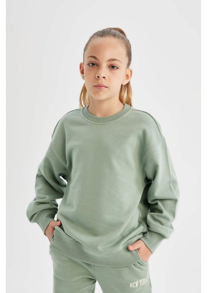 Kız Çocuk Açık Yeşil Relax Fit Bisiklet Yaka Pamuklu Basic Düz Okul Sweatshirt A2797A824AU