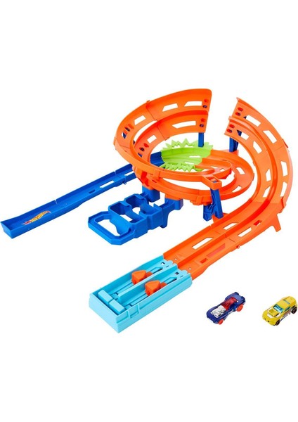 HTK17 Hot Wheels Ikili Yarış ve Akrobasi Pisti