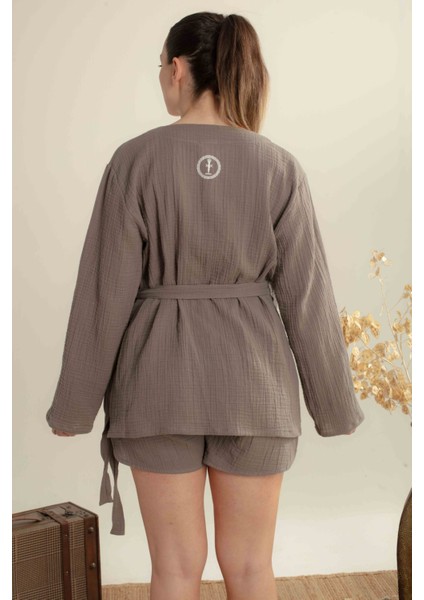 Kadın Günlük ve Yazlık Kısa Kruvaze Kimono indirimleri