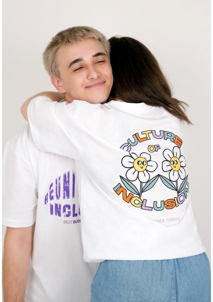 Best Buddies x Dogo Unisex Vegan Beyaz T-Shirt - Daisies Tasarım fırsatları