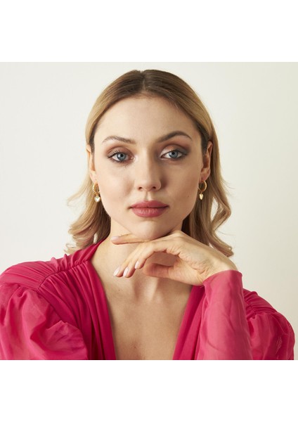 Dönmüş Kalp Küpeleri fırsatları