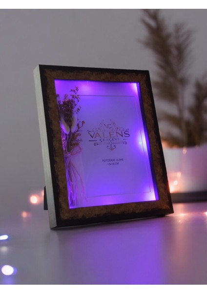 LED Işıklı Çerçeve - Düğün Resim Çerçevesi - Dekoratif Çerçeve -Resim Çerçevesi - Çiçekli Çerçeve - Hediyelik Eşya - Hediye - Sevgililer Günü Hediyesi - Ev Aksesuarı - Ev Dekor Ürünleri