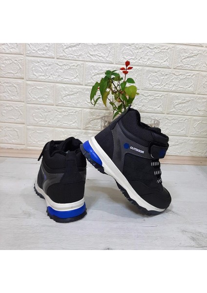 Wısco 056 Siyah Renk Cırtlı Kürklü Erkek Çocuk Bot