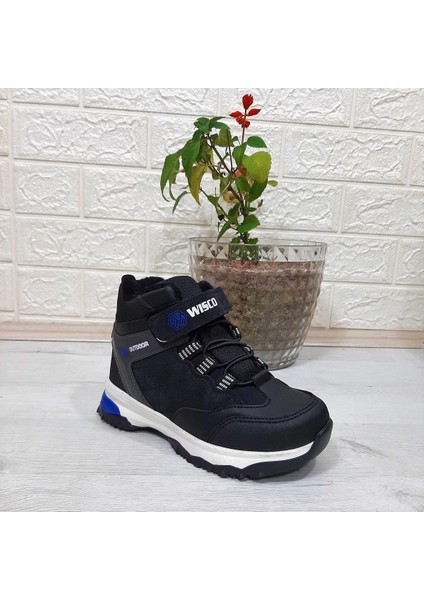 Wısco 056 Siyah Renk Cırtlı Kürklü Erkek Çocuk Bot modelleri
