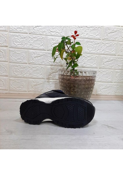 Wısco 056 Siyah Renk Cırtlı Kürklü Erkek Çocuk Bot fırsatları