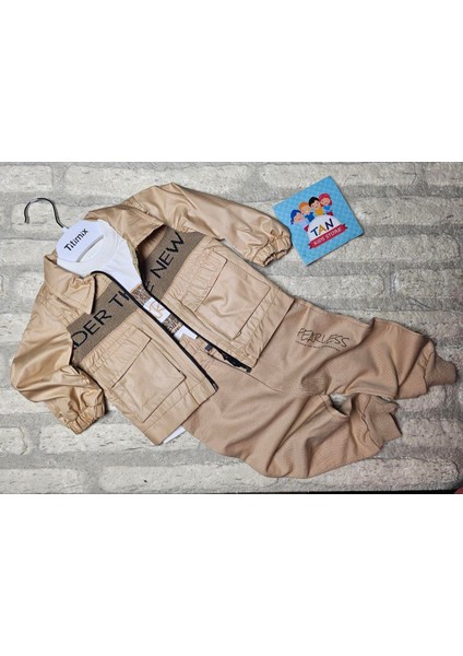 Trençkotlu 3'lü Takım