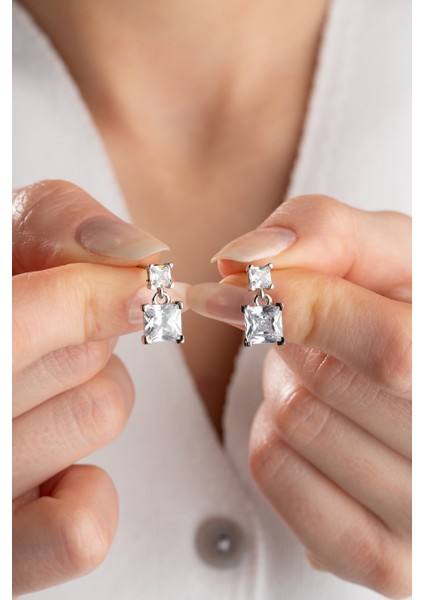 925 Ayar Gümüş Baget Taşlı Küpe modelleri