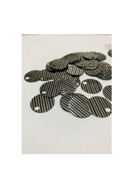 Patik, Çanta, Supla ve Makrame Pulu 20MM 25GR. Gümüş Çizgili. Tahmini 150 Adet.