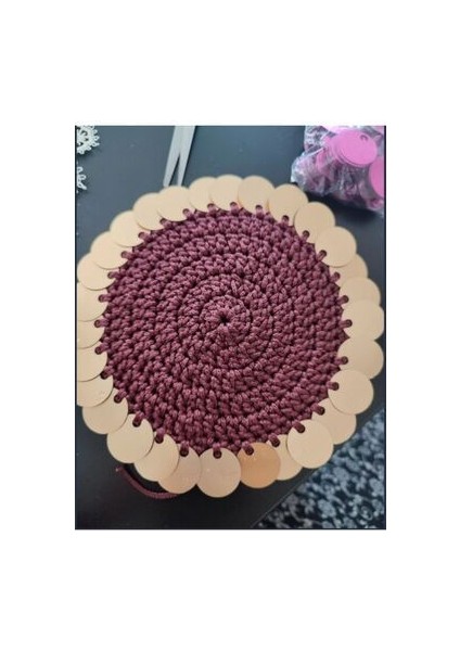 Patik, Çanta, Supla ve Makrame Pulu 20MM 25GR. Gümüş Çizgili. Tahmini 150 Adet. modelleri