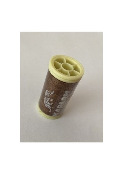 Polyester Dikiş Ipliği. Tekli. Varyant:15 modelleri