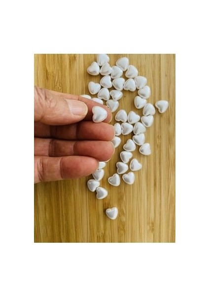 Takı Vb (Bilekli, Kolye, Halhal ve Küpe) El Işleme Barok Kalp Inci. 25GR. Tahmini 55 Adet. Beyaz. fırsatları