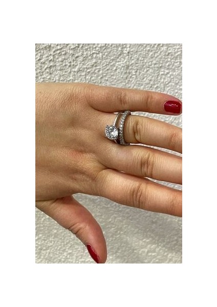 Tektaş ve Tamtur Model Zirkon Taşlı Gümüş Yüzük