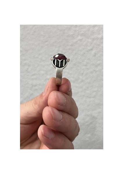 Iyı Kayıboyu Işlemeli Yakut Taşlı 925 Ayar Gümüş Erkek Yüzük