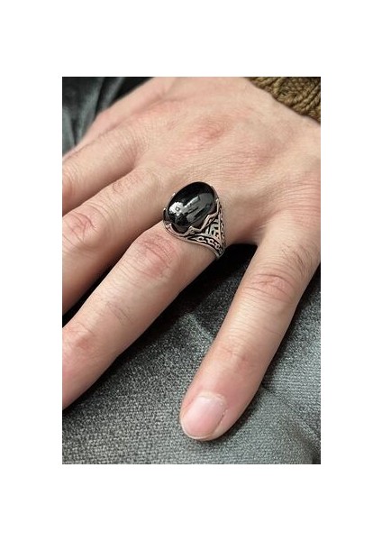 Taç Model Siyah Akik Taşlı 925 Ayar Gümüş Erkek Yüzük