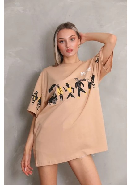 Üçay Bisiklet Yaka Baskılı Oversize T-Shirt Bej