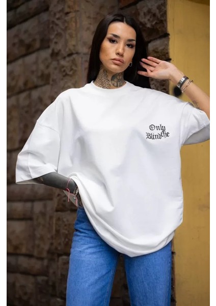 Üçay Bisiklet Yaka Baskılı Oversize T-Shirt Beyaz