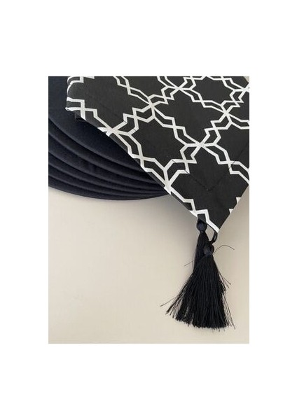 Siyah Klasik Desenli Runner ve 2'li Supla Seti fırsatları