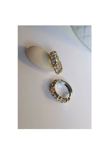 Zirkon Taşlı Tiff Co Model Kararmaz Küpe fırsatları