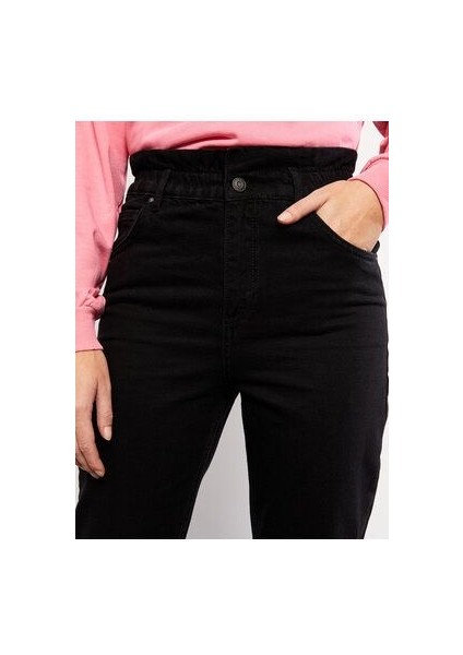 Kadın Siyah Yüksek Bel Love Me Ultra Esnek Mom Jean 2024 fırsatları