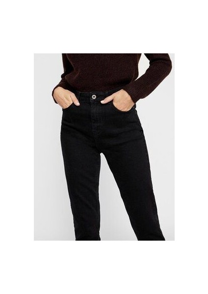 Mrn Trend Kadın Black Od Taşlanmış Siyah Renk Yüksek Bel Mom Kalıp Jean modelleri