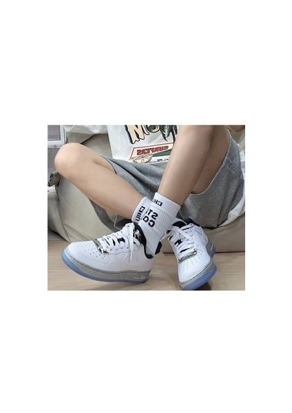 Air Force 1 '07 Se Kadın Beyaz Spor Ayakkabı