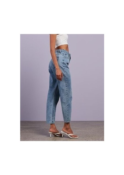 Pera Kar Mavi Mom Jean Kadın Boyfriend Yüksek Bel Likralı Kot Pantolon 2024 modelleri