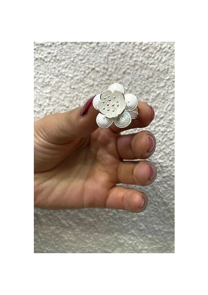 Beş Yapraklı Papatya Model Telkari El Işçiliği Gümüş Kadın Yüzük