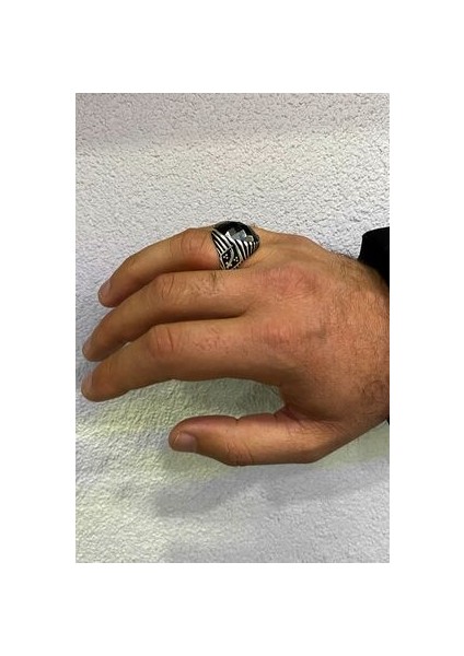 Zülfikar Işlemeli Yakut Taşlı Gümüş Erkek Yüzük