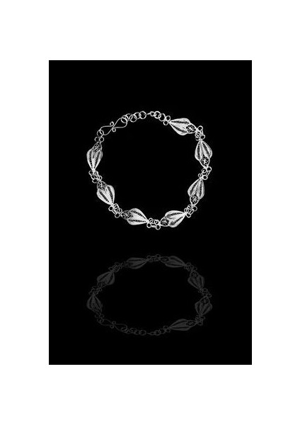 Dökülen Yaprak Model Midyat Telkari El Işçiliği Gümüş Bileklik