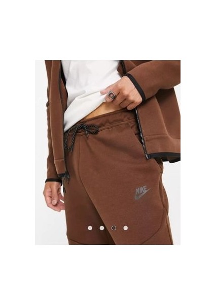 Nsw Tech Fleece Erkek Kahverengi Günlük Stil Eşofman Altı CU4495-259 fırsatları
