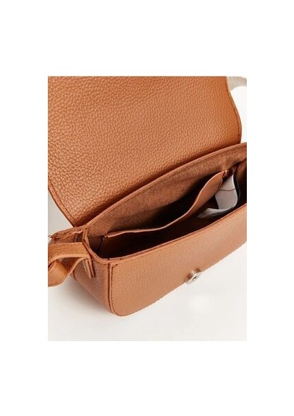 Lcw Accessorıes Deri Görünümlü Kadın Kol Çantası indirimleri