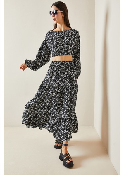 Siyah Çiçek Desenli Crop Ikili Takım 5YXK8-48865-02