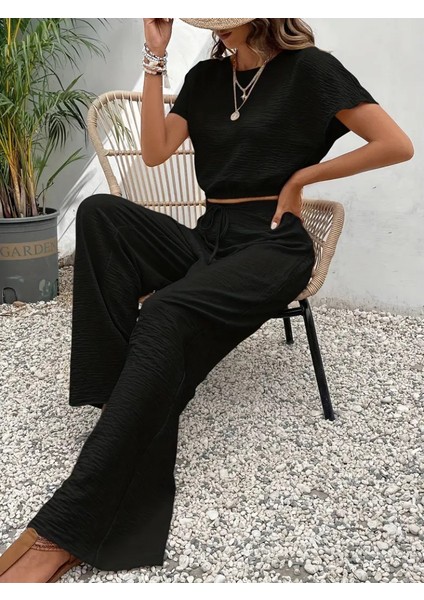 Amoricgiyim Kadın Kısa Kollu Crop Bluz Beli Lastikli Bol Paça Bürümcük Pantolon